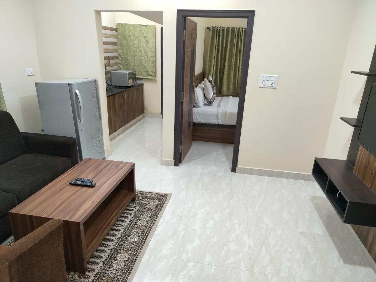 Hotel Bulande Comforts 1 Bhk Flat Manyata Tech Park 벵갈루루 외부 사진